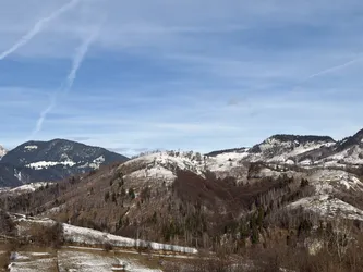 Moeciu de Jos, Romania – Apple iPhone 17