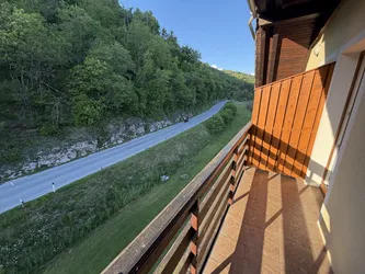 Bohinjska Bistrica, Slovenia – Apple iPhone 17