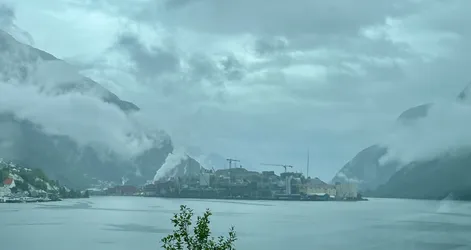 Odda, Norway – Apple iPhone 13