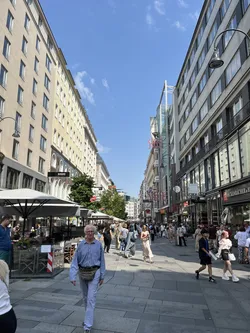 Vienna, Austria – Apple iPhone 13