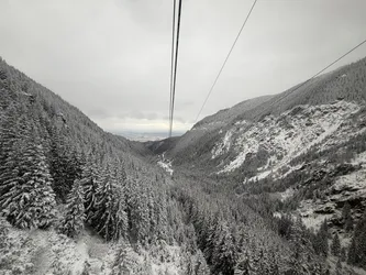 Cârţişoara, Romania – Apple iPhone 17