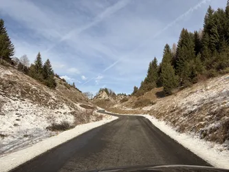 Șirnea, Romania – Apple iPhone 17