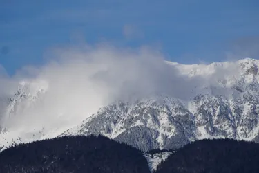 Moeciu de Jos, Romania – SONY ZV-E10 – Sony FE 70-300mm F4.5-5.6 G OSS