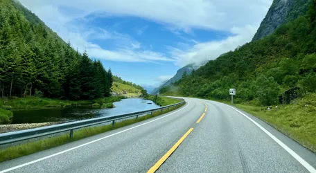 Masfjorden, Norway – Apple iPhone 13