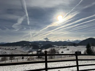 Dâmbovicioara, Romania – Apple iPhone 17