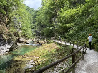 Blejska Dobrava, Slovenia – Apple iPhone 17