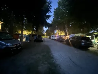 Hédervár, Hungary – Apple iPhone 13