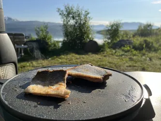 Moen, Norway – Apple iPhone 13