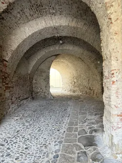 Mediaş, Romania – Apple iPhone 17