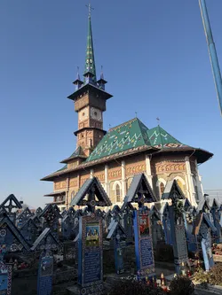 Săpânţa, Romania – Apple iPhone 17