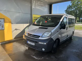 Saue, Estonia – Apple iPhone 13