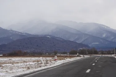 SONY ZV-E10 – Sony FE 70-300mm F4.5-5.6 G OSS