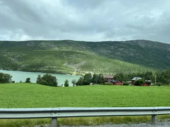 Vågåmo, Norway – Apple iPhone 13