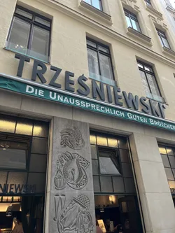 Vienna, Austria – Apple iPhone 13