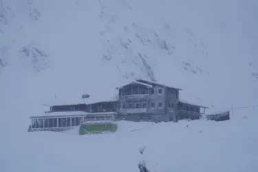 SONY ZV-E10 – Sony FE 70-300mm F4.5-5.6 G OSS