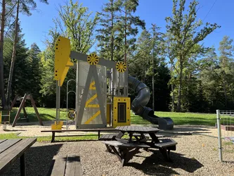 Łęki Dukielskie, Poland – Apple iPhone 13